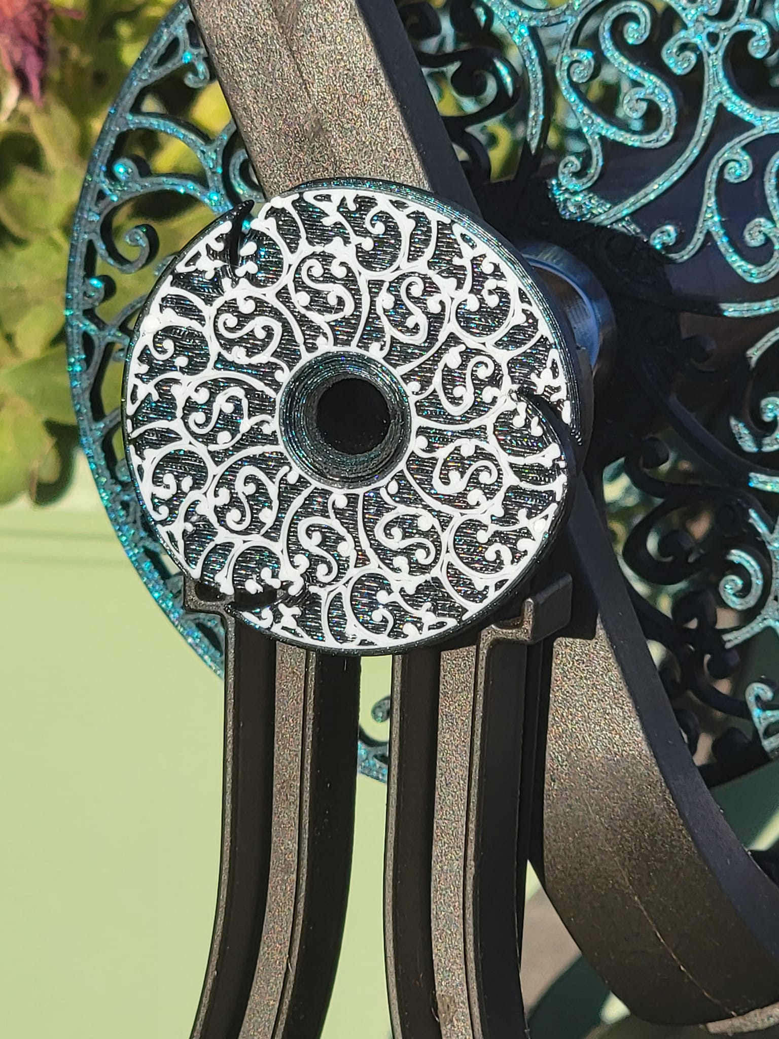 Electric Eel 6 bobbin,  Filigree