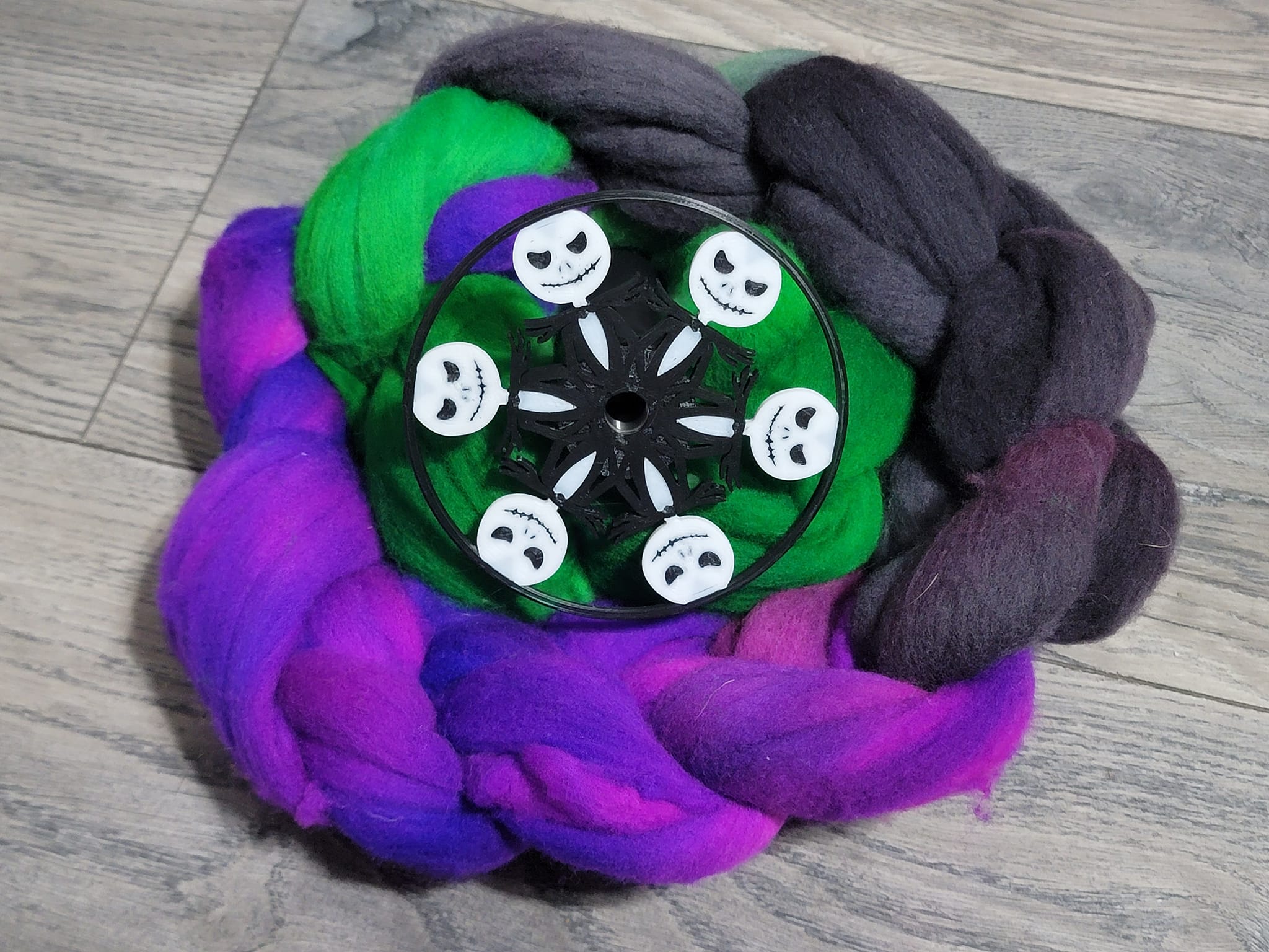 Electric Eel 6 and Nano, Halloween Bobbins, Pumpkin, Witches, Black Widow