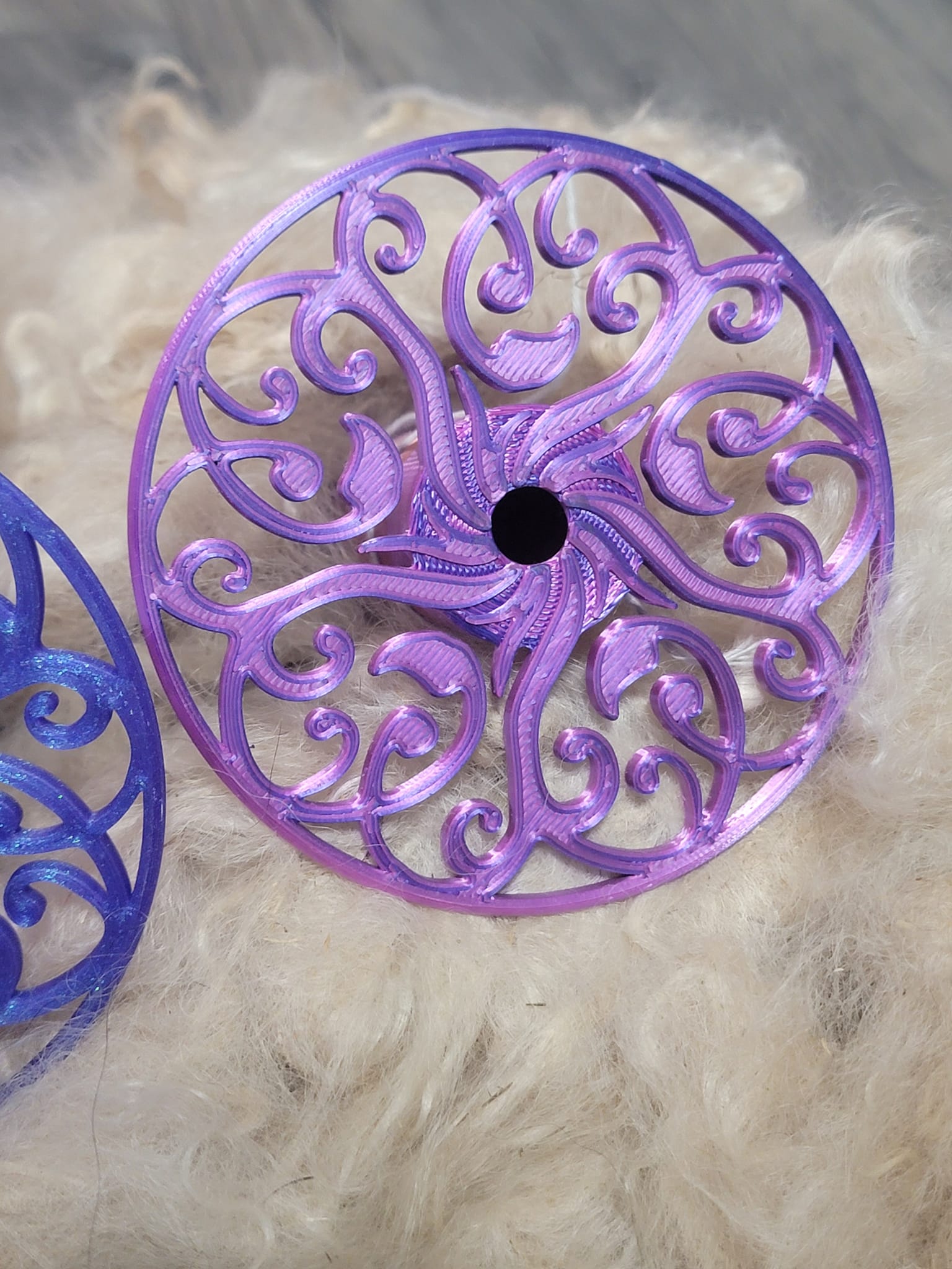 Electric Eel 6 bobbin,  Spinning Vines