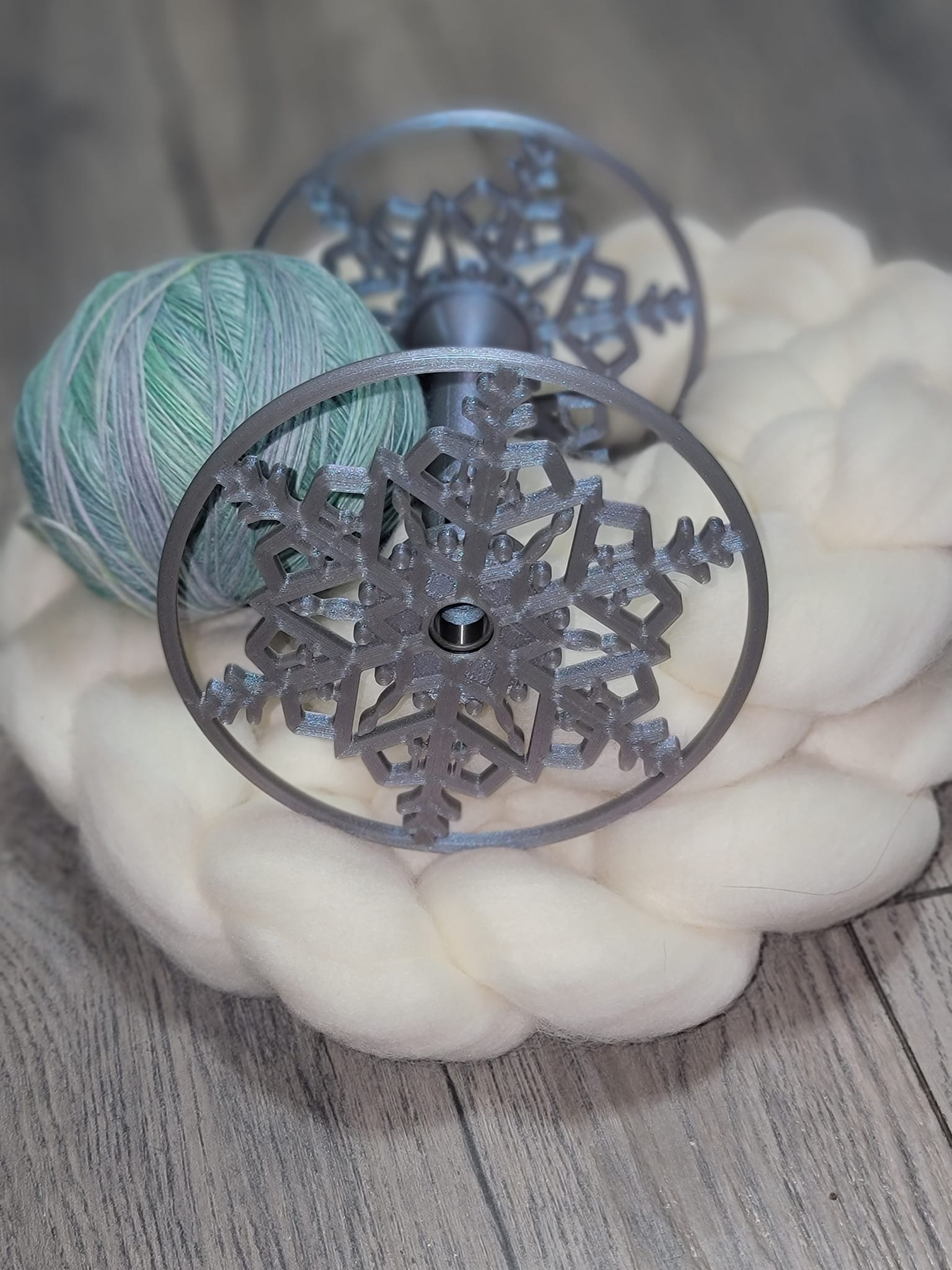 Electric Eel 6 bobbin XL Snow Flakes