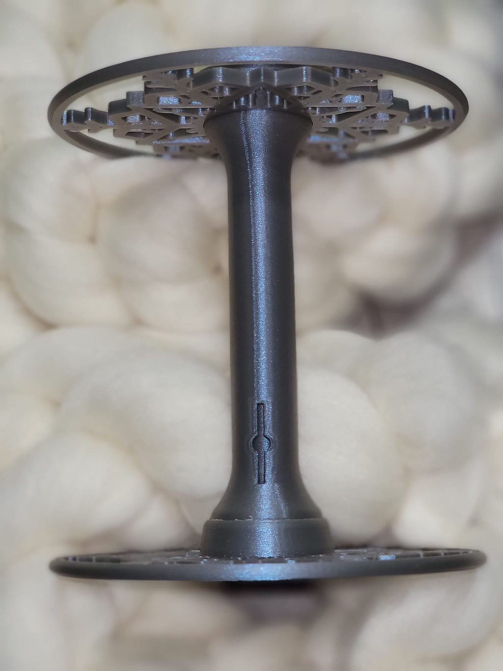 Electric Eel 6 bobbin XL Snow Flakes