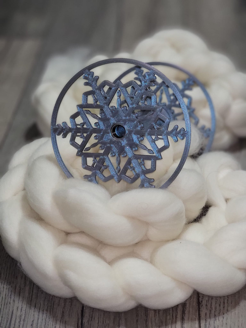 Electric Eel 6 bobbin XL Snow Flakes