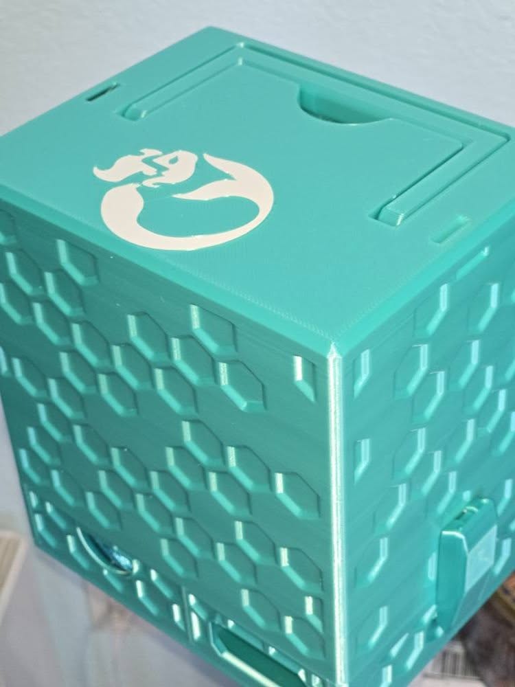Honeycomb carrying case for the Electric Eel Nano 1 and 2