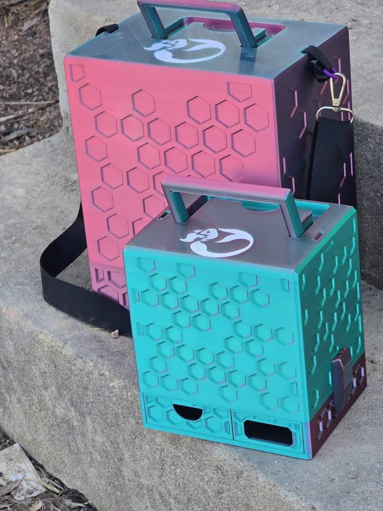 Honeycomb carrying case for the Electric Eel Nano 1 and 2