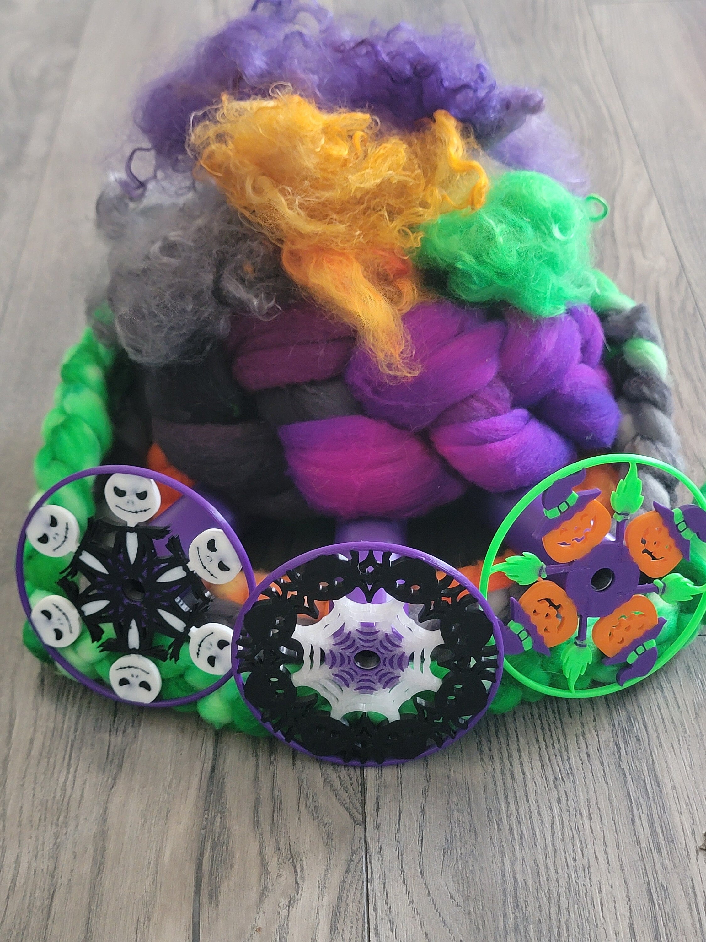 Electric Eel 6 and Nano, Halloween Bobbins, Pumpkin, Witches, Black Widow