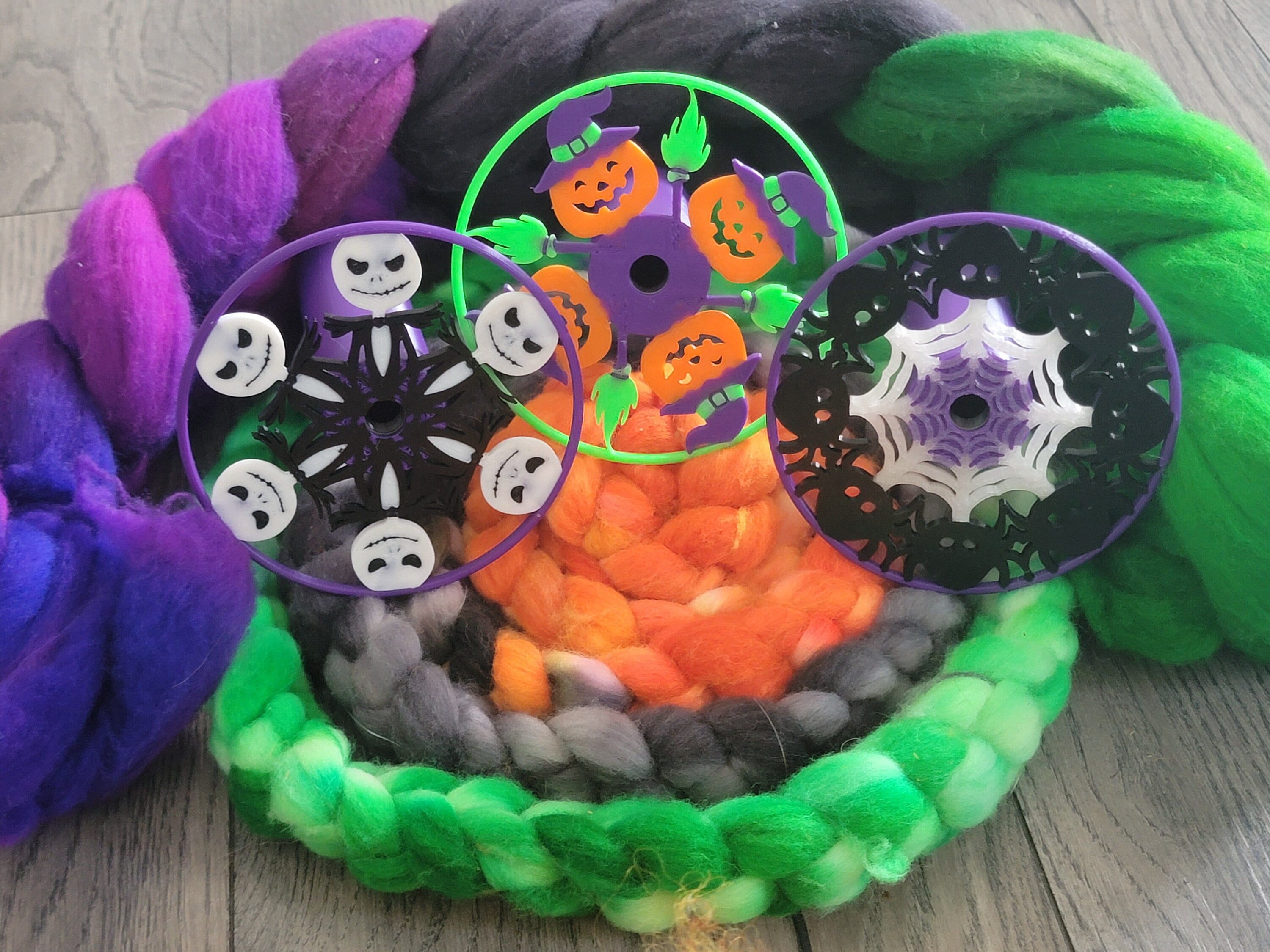 Electric Eel 6 and Nano, Halloween Bobbins, Pumpkin, Witches, Black Widow